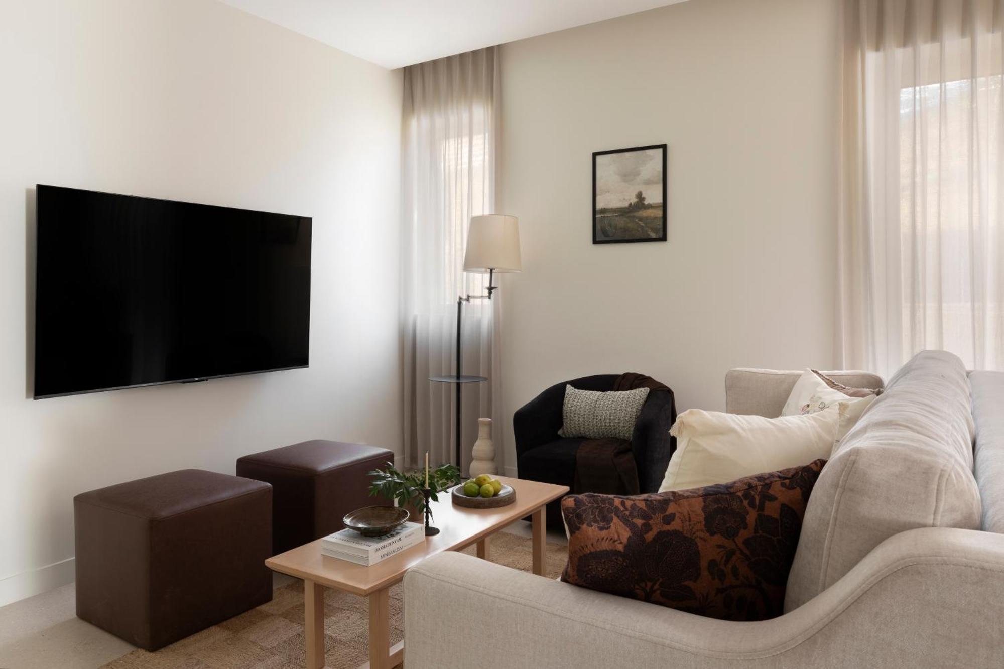 The J Luxury Apartments - By Localz Group 예루살렘 외부 사진