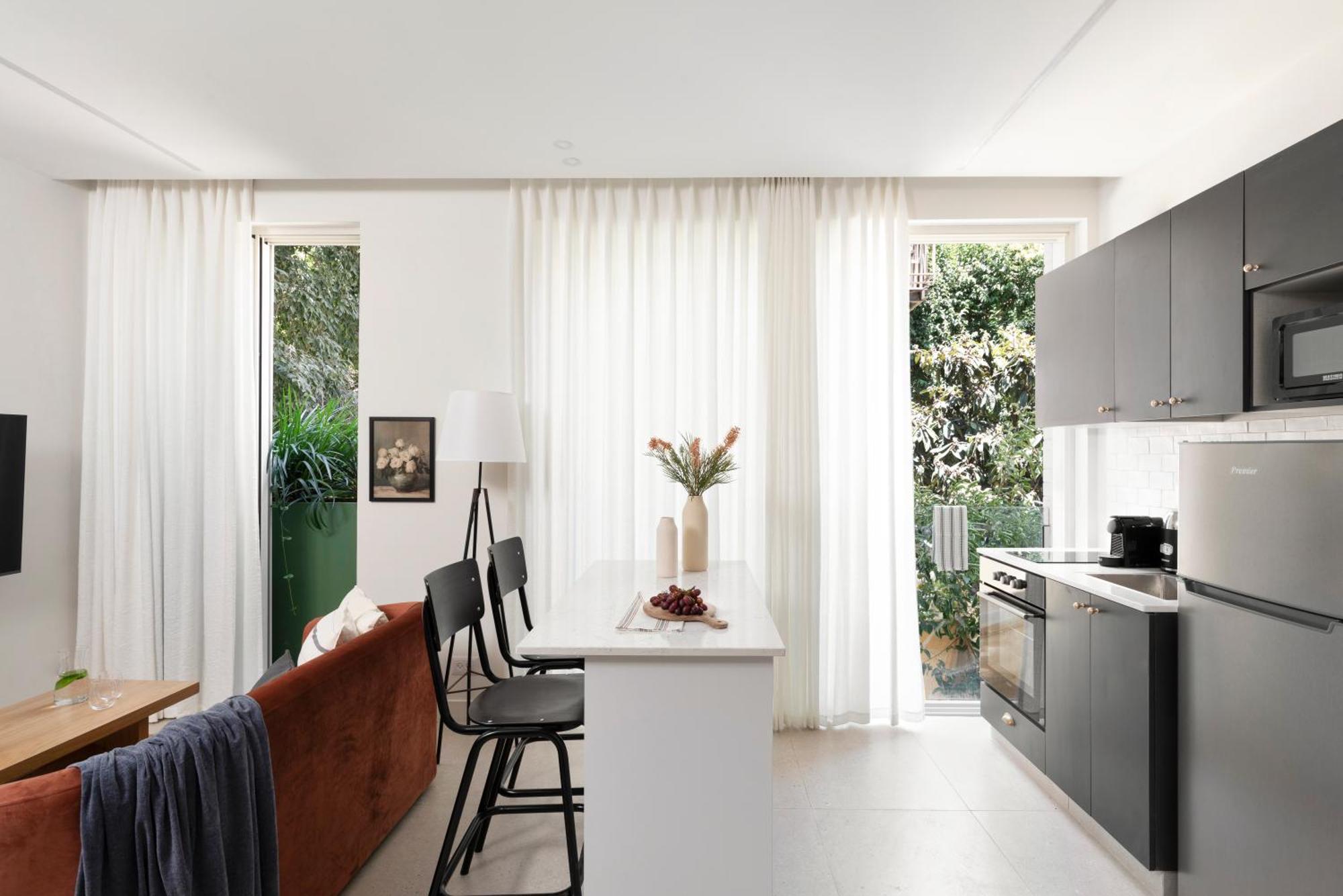 The J Luxury Apartments - By Localz Group 예루살렘 외부 사진